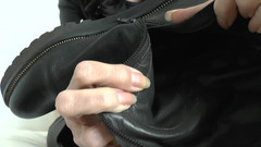 Lady Victoria Valente: 엄격한 냄새 훈련: 나일론 발과 부츠 냄새를 맡아보세요! POV, 레이디 빅토리아 발렌테