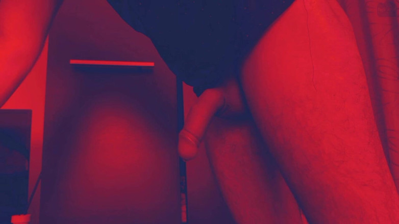 Closecoconut: A Man Exercise His Mastarbation Dildo