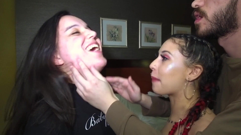 Sluts Around Town: Vợ cuckquean xem người đàn ông của cô ấy đụ