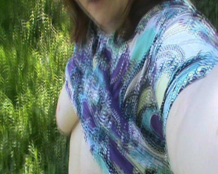 tammara big: Cuidado ao ar livre: eu mijo até com sapatos