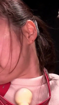 (en) Yumika Saeki Domina a Ui Matsushima En Este Memorable Bondage Lésbico
