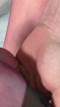 Nylon Sohlenhure v Brombeer Rht Nylons Hat Mich Abgemolken
