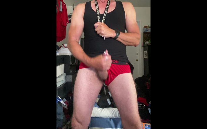 JockDad87: Top dilf jockdad87 bắn một lượng tinh dịch nóng bỏng