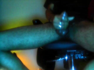 SoLoYoLo723: Kluk Toy Solo stříká tvrdě.