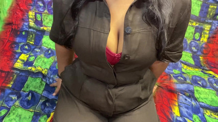 Angoori: साड़ी के नीचे प्रलोभन