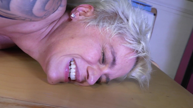 German porn friends: German Housewives