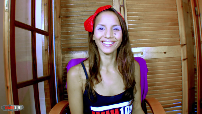 MMM100 Solo: Jade Kitti: interviu video sexy cu Jade Love