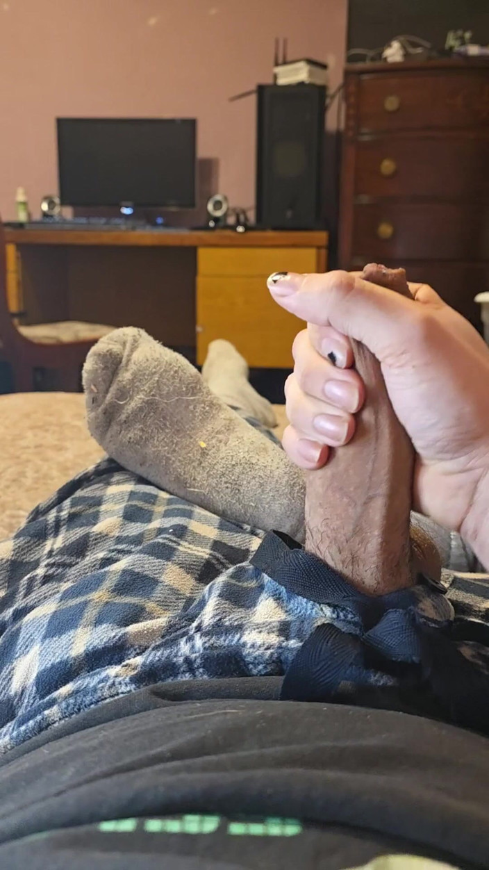 Miss Dimples: Cumming on My Wrinkly Sole
