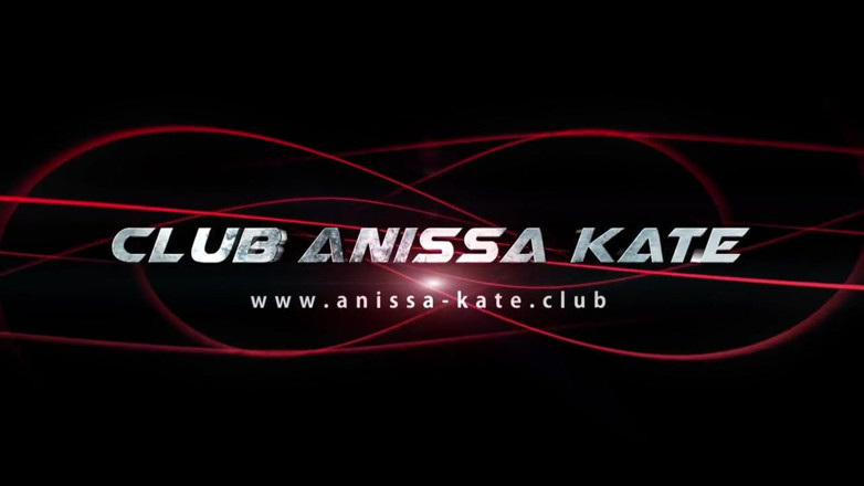 Club Anissa Kate: Anissa Kate gets licked and fingering her pussy by a...
