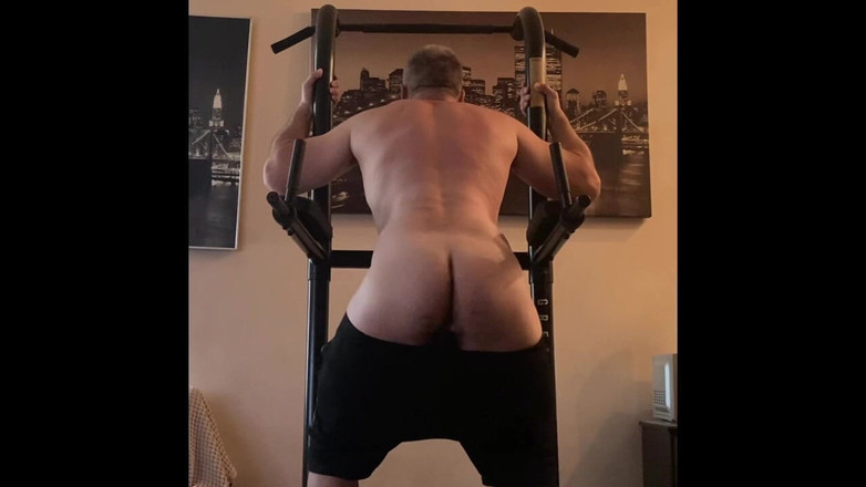 Alex Art: Latihan pantat