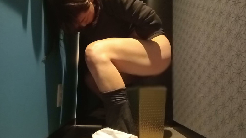 Mayumi Kanzaki: Unable to Use the Toilet