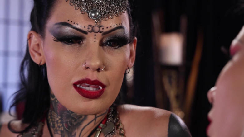 Darcy Diamond: ไตรภาคแวมไพร์นีออน ฉาก 1, 2 และจุดเริ่มต้นของ 3
