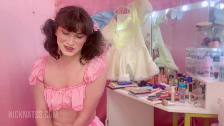 Natalie Napoli: Braindead Sissy Gooner Antrenament