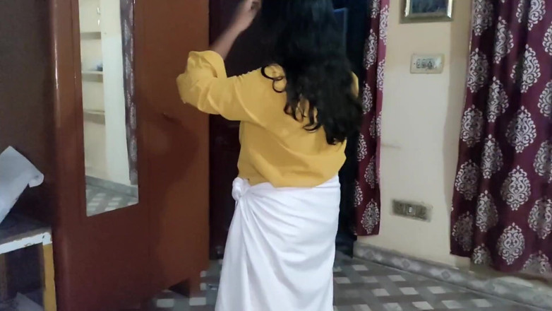 Pinkididi: Real Desi Stepsister Agrees to Have Hard Fuck with Stepbrother