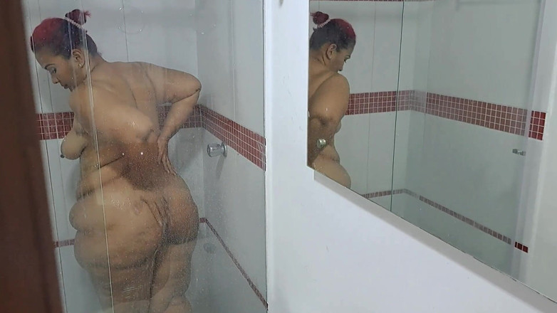 Duvan: Brandy Sucks My Cock in the Shower