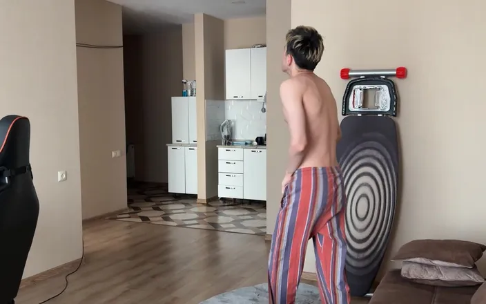 Max Gen: Saw a Friend's Big Dick Couldn't Oppose and Gave Him...