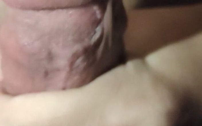 Mike001: Twink solo onani med mycket sperma