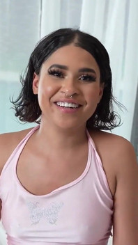 Bratty Ryder Rey Seduces Her Dad's Friend Ike by Flashing Him in the Kitchen