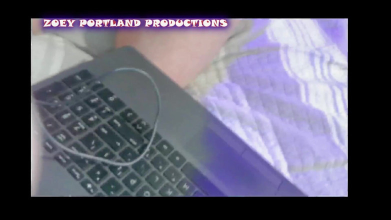Zoey Portland: Zoey Portland тусоваться