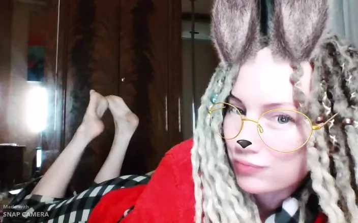 BadAssBitch: Have to Be Quiet Coz Not Alone! Stroke Your Cock...