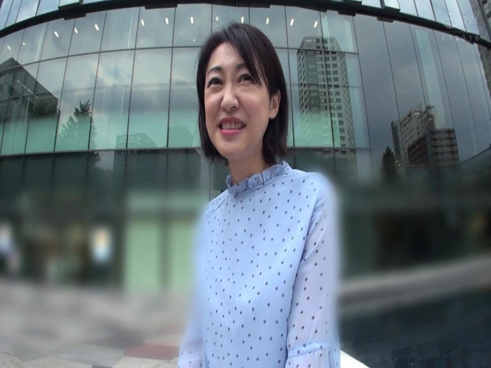 MBM3988: H067g01 a 60-year-old Mature Woman with a Good Wife and Wise...