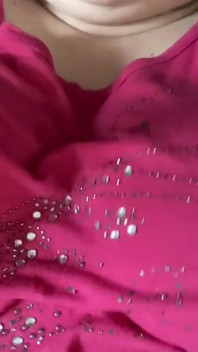 Bbwbootyful spielt hart mit meinen möpsen, brustwarzen
