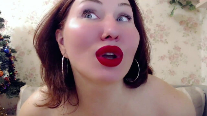 HotMissTessy: Stepaunty begs her stepnephew for creampie