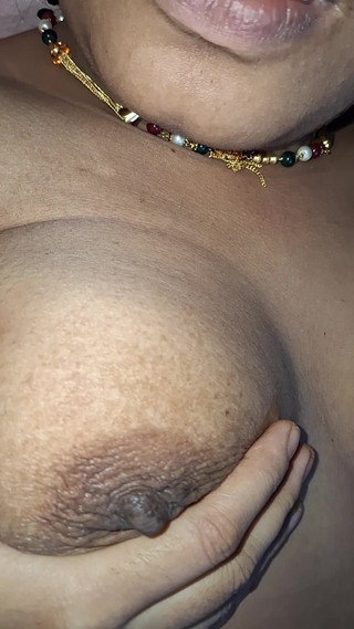 horneySonu: Соло-игра Sonu и грязный прием в Телугу