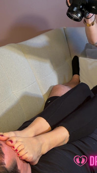Cassandra’s Sweaty Feet Obsession - Dreamgirls in Socks