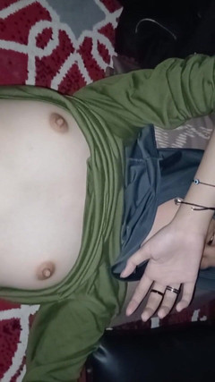 KingLeo: बेबी सिटर के साथ