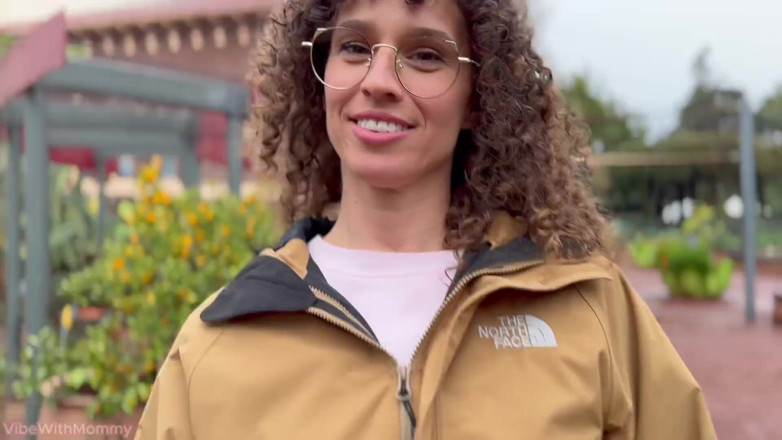 VibeWithMommy: Wrong Missy Fucks Random Student on Field Trip to the...