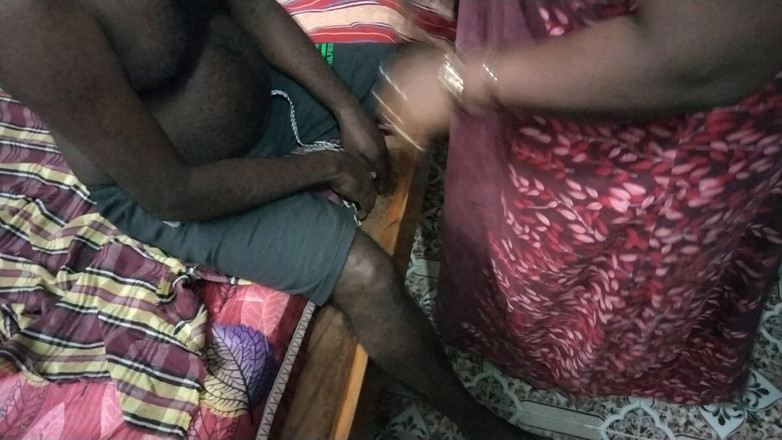 Tamil lesbian: Falando sobre vídeos de sexo