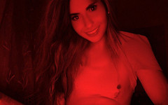 Hot feeling studio: Ranní masturbace a hra s vibrátorem