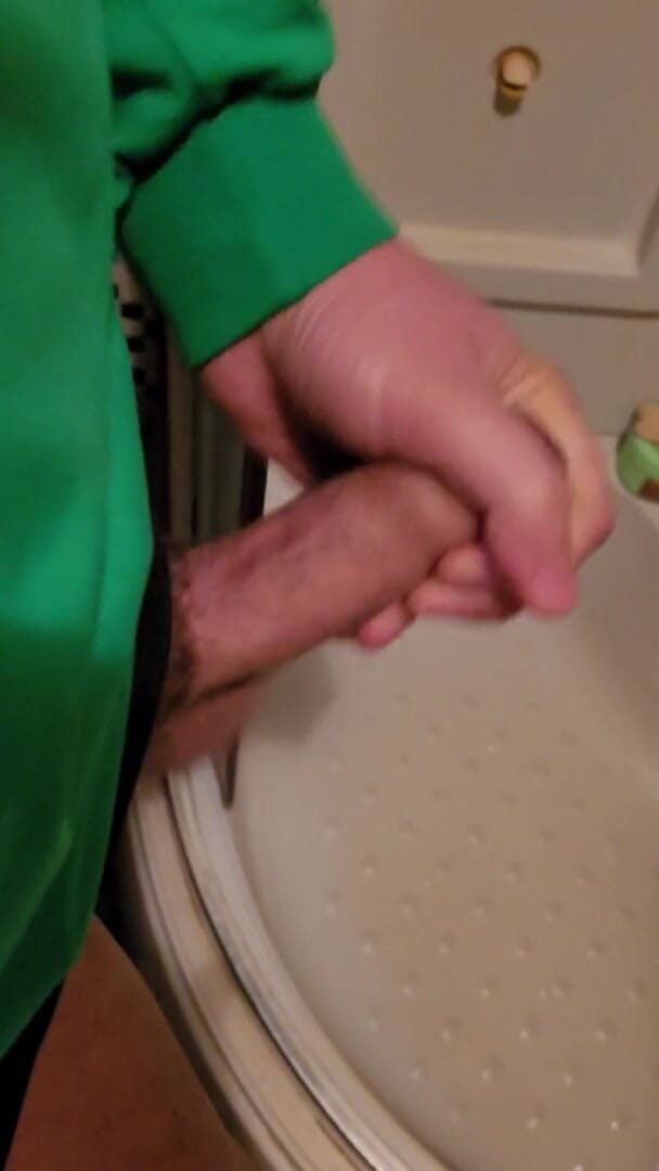 Wanker forever: Secretamente se masturbando no banheiro