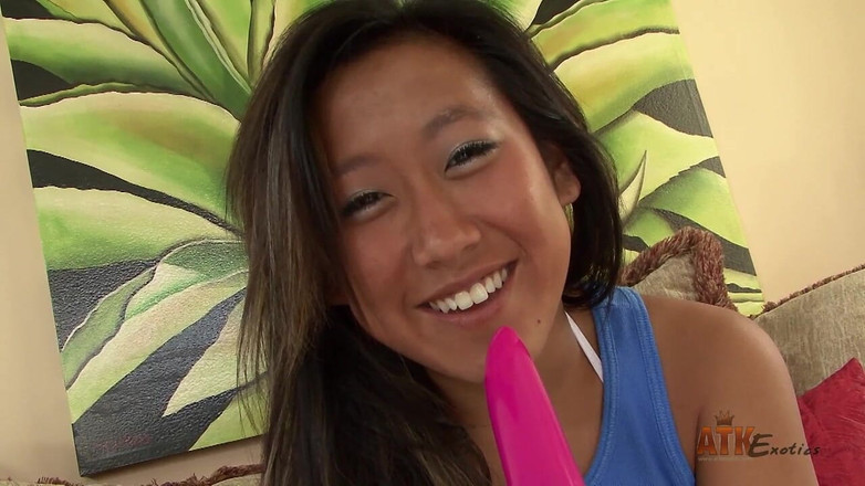 Classic ATK Babes: 섹스 토이