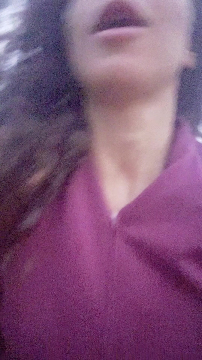 LadyAna: Tôi đi tiểu ở đây