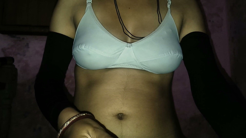 Robbie Dia: Nisha bhabhi hat sex mit ihrer nachbarin - zum ersten mal...