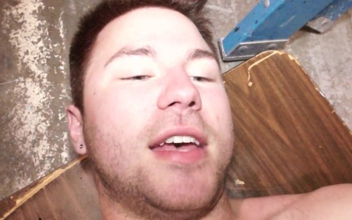 SEXUAL SIN GAY: Bana delik sahnesi 2_two twink iş arkadaşları iş sırasında depoda sert...