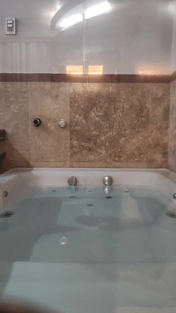 Ven a bañarte conmigo