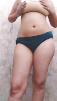 Riyathakur: Riya Thakur 第35集