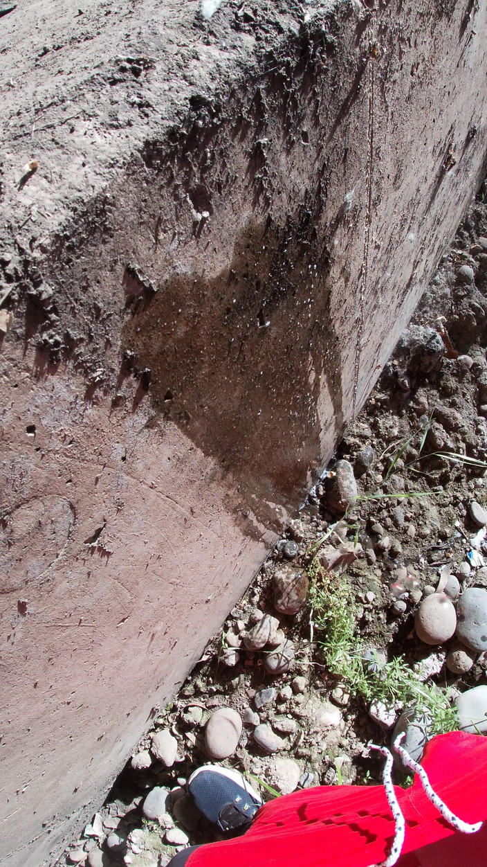 Hardnoisex: Pohled pod mostem – Radost na hraně venku