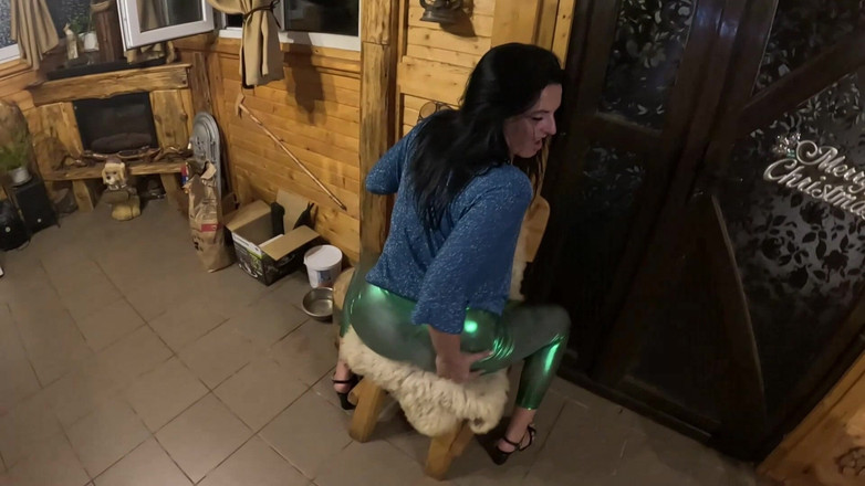 MilfyCalla: Deep Blow-job și joc cu spermă pe conturul meu lucios cameltoe 285