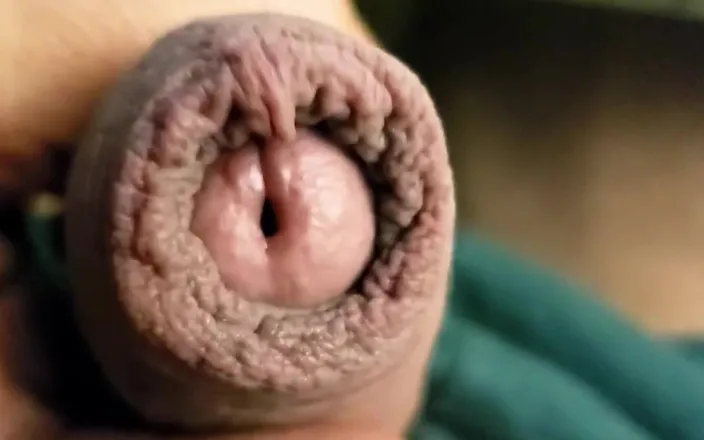 BBIG: Hypn0 Alpha Cash Cock Foreskin!