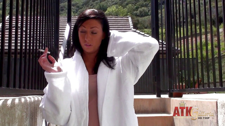 ATKIngdom: Interviu din culise cu Tiffany Brookes