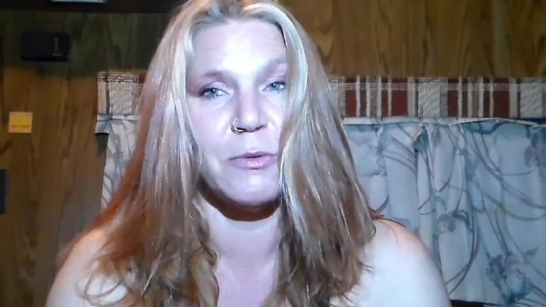 Juicy Julie Cummins: Max's last smoke