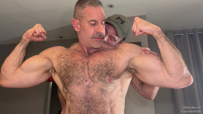 JackWolfXXX: Bull Barrett Breeds Jack Wolf
