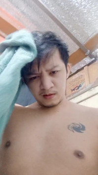 18세 이상 자지를 빨아주는 나