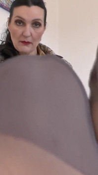 Strenges ficken deiner Nasenlöcher, doppelstrümpfe, POV, WICHsanleitung lady victoria Valente