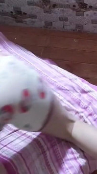 Suara yang jernih, siapa yang pengen ngentot sama istilah ini, kontol ini bikin aku crot banyak banget