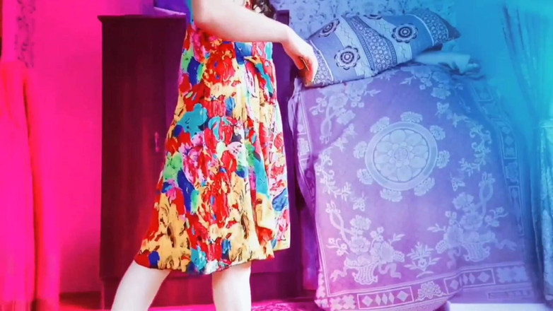 Kitty_Cross: Crop top, ritaglia tutto